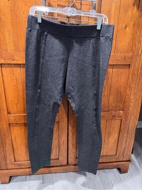 Philosophy Women’s Charcoal Gray Slim Leggings
